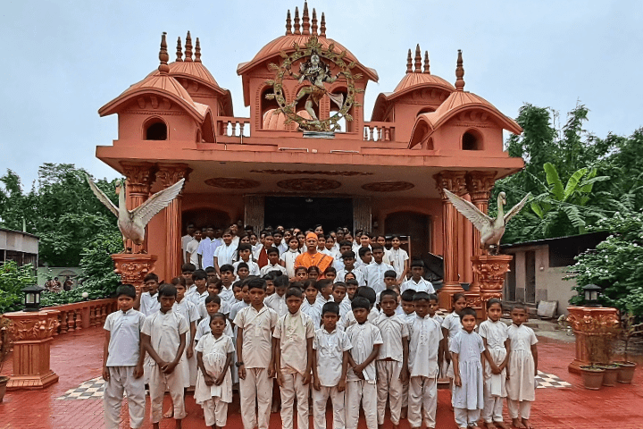 Sarada Nivedita Shishu Niketan